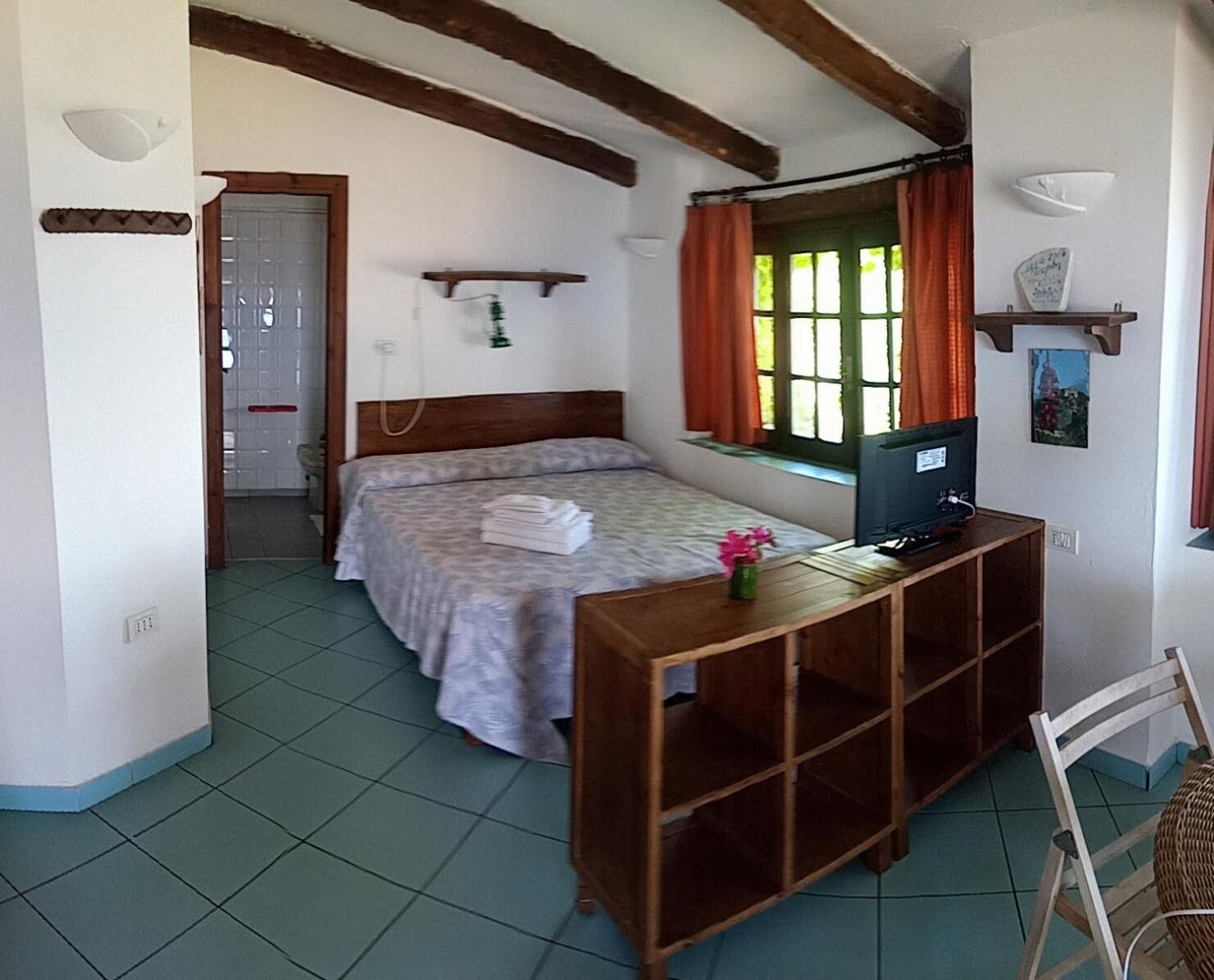 Appartamenti Salato Tropea Exterior foto